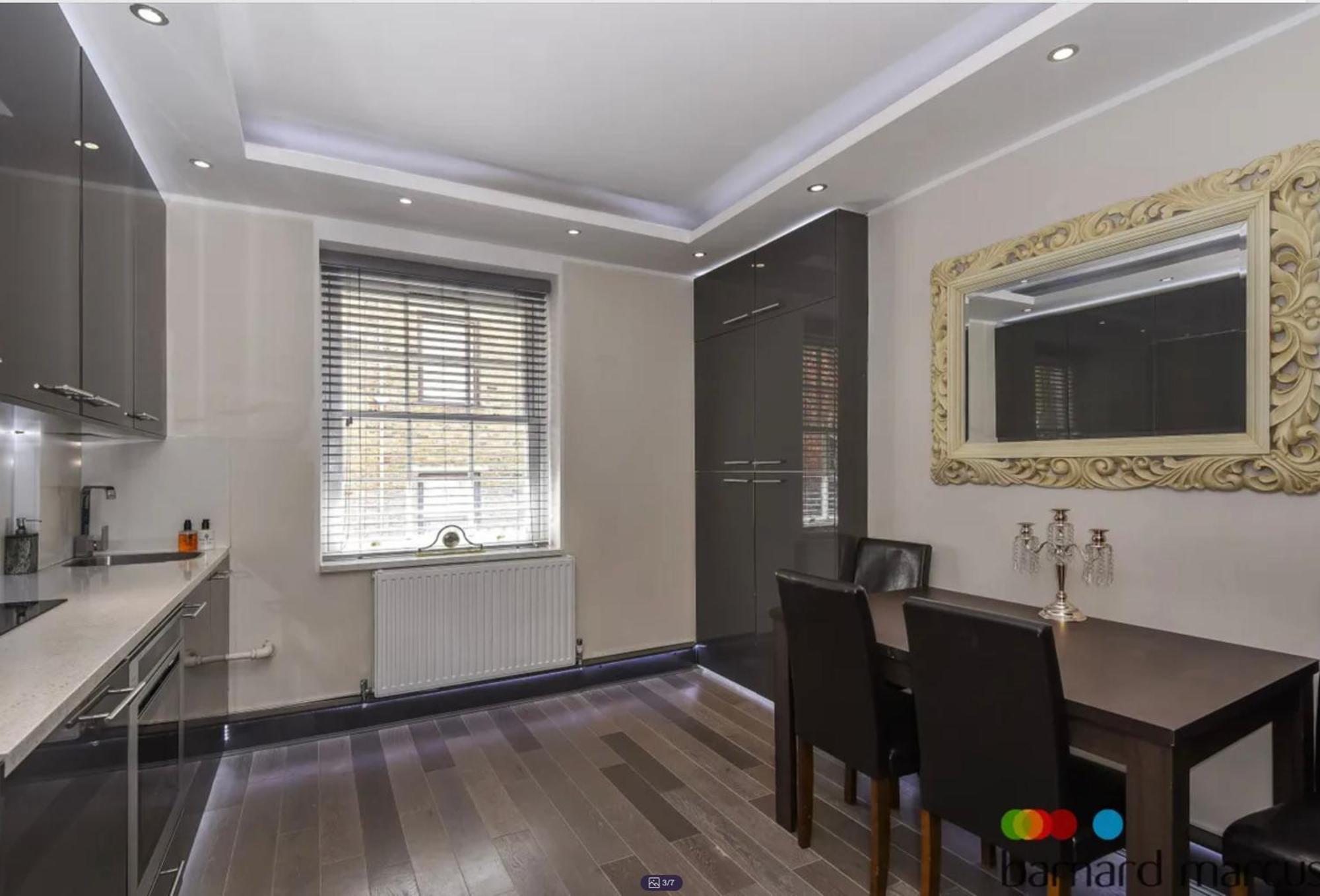 Covent Garden Two Bedroom Flat Лондон Екстериор снимка